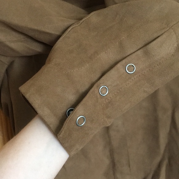 IGWT suede button up - Picture 4 of 4